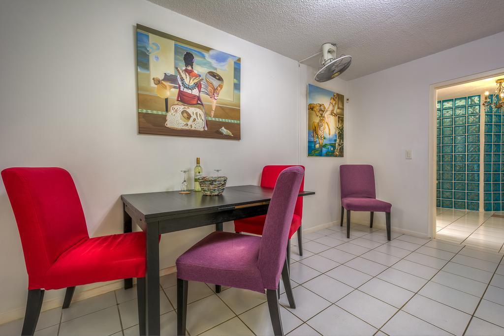 Buddha Garden Adult Only Apartment