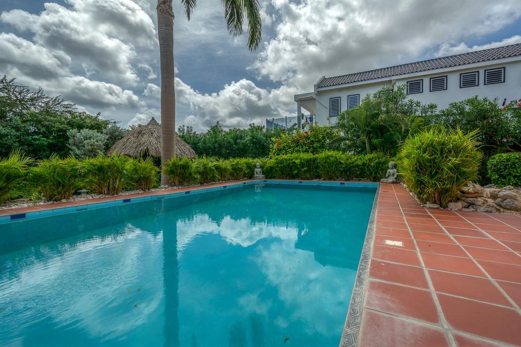Buddha Garden Adult Only Apartment Willemstad