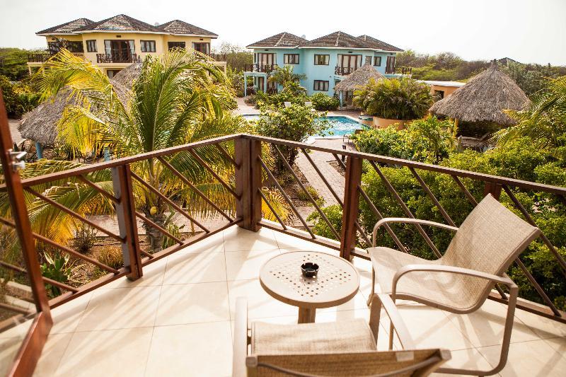 Hotel Kura Hulanda & Club