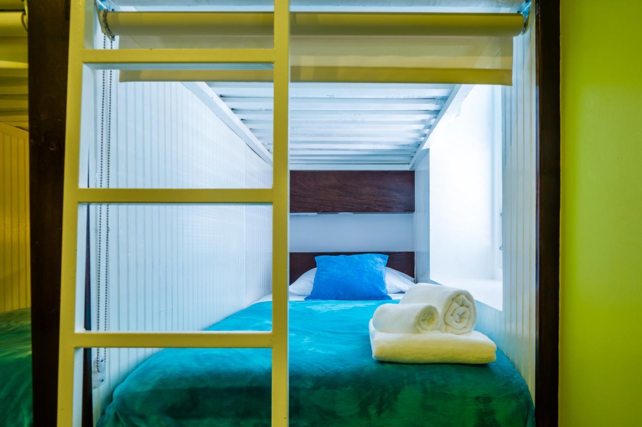 Bed & Bike Curacao Hostel