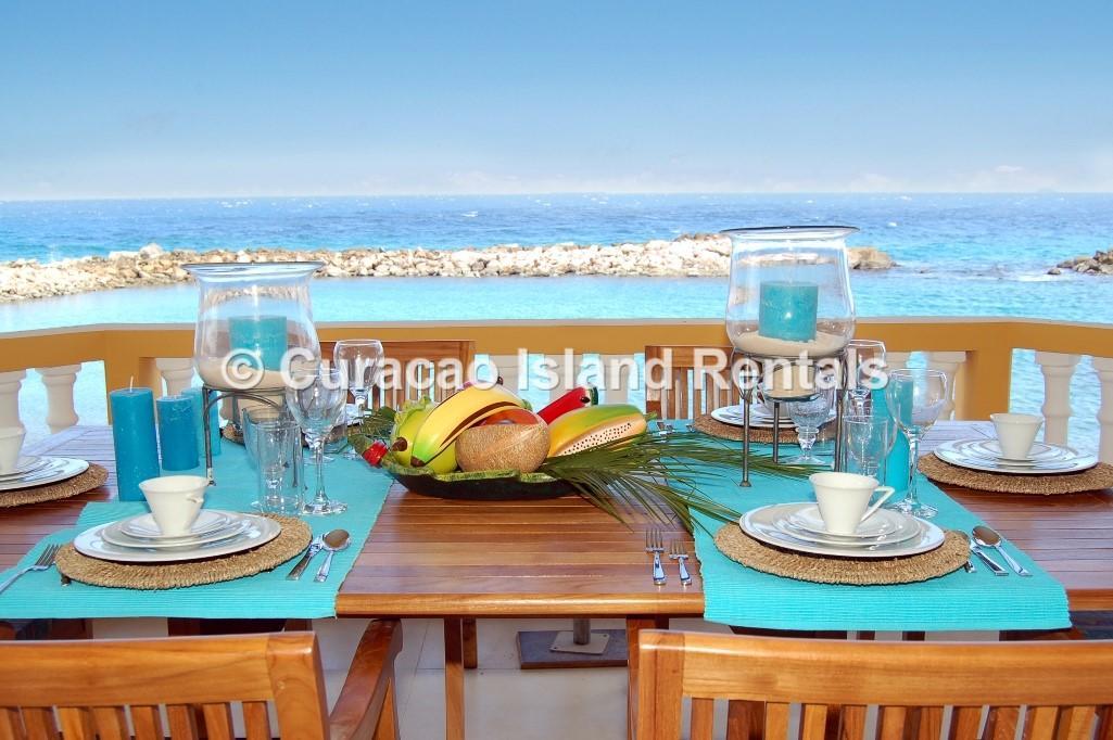Apartamento The Strand Luxury Condominiums