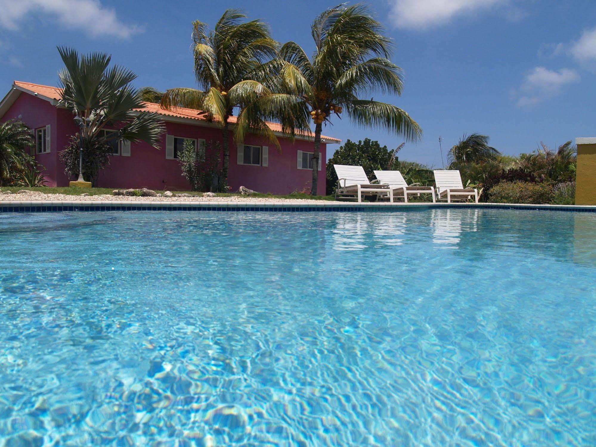 Hotel Tuk Tropical Boutique 3*