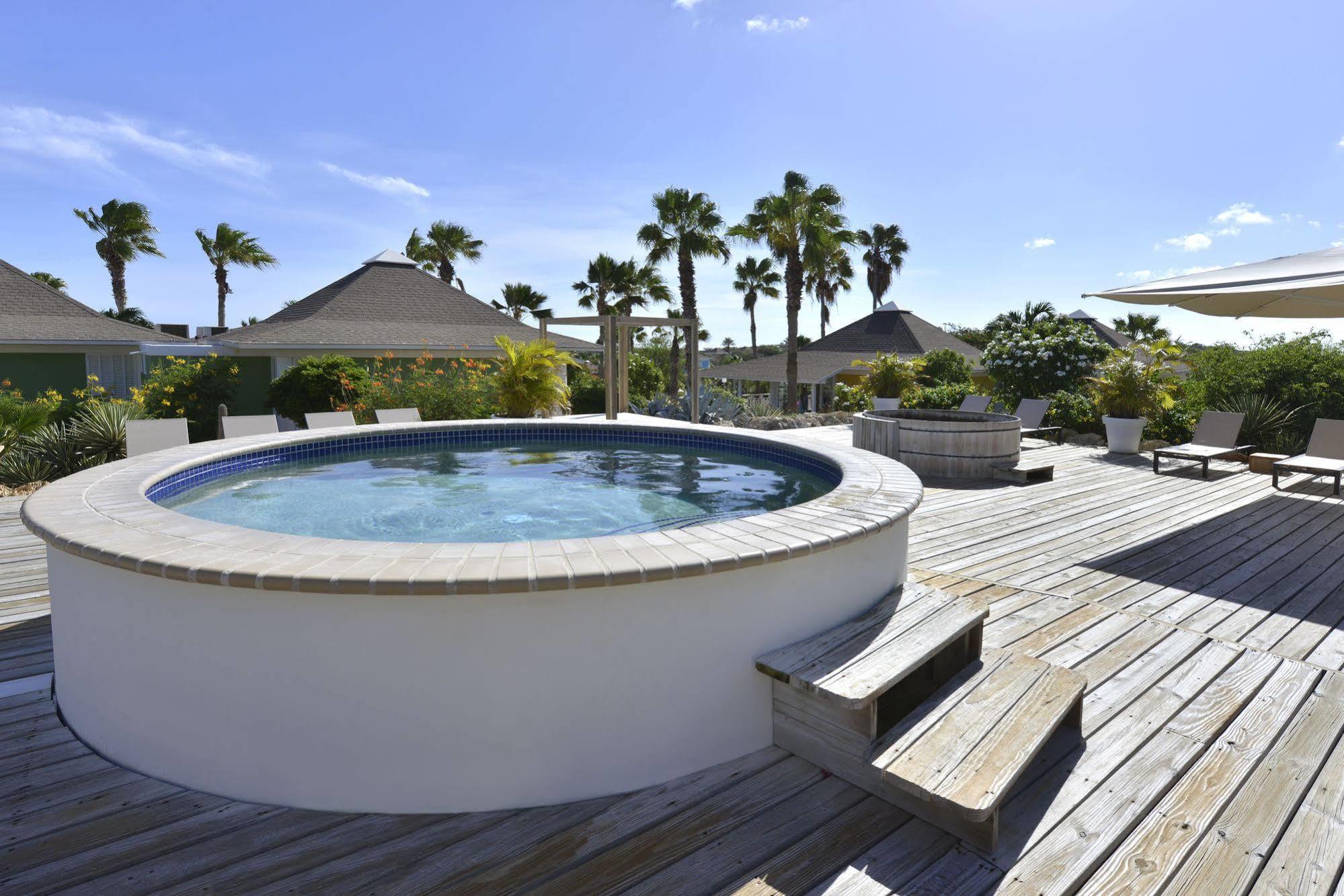 Chogogo 4* Curacao