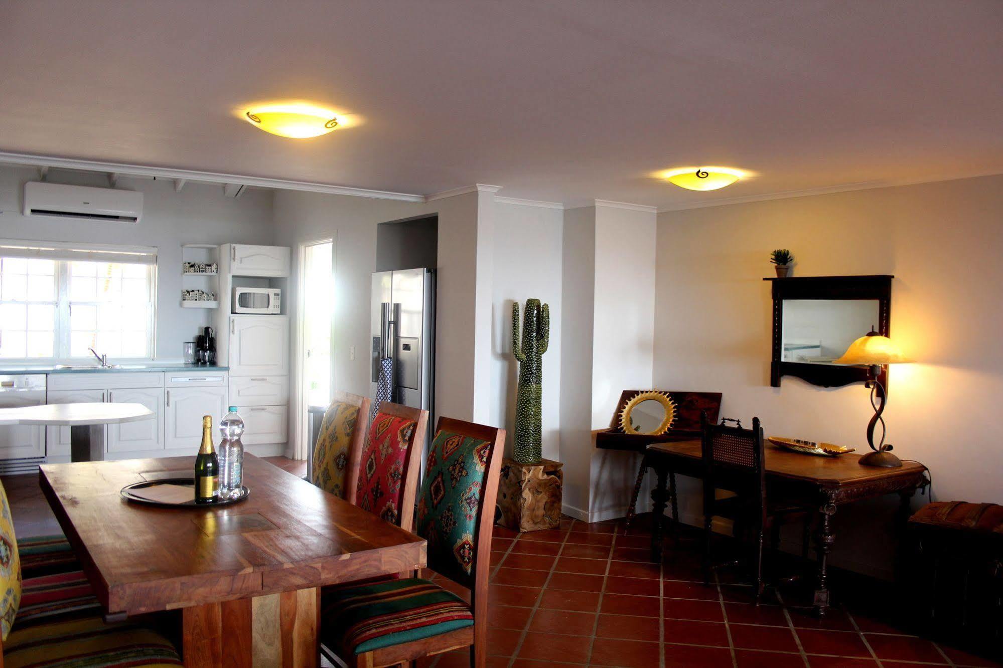 Curacao Luxury Holiday Rentals * Willemstad