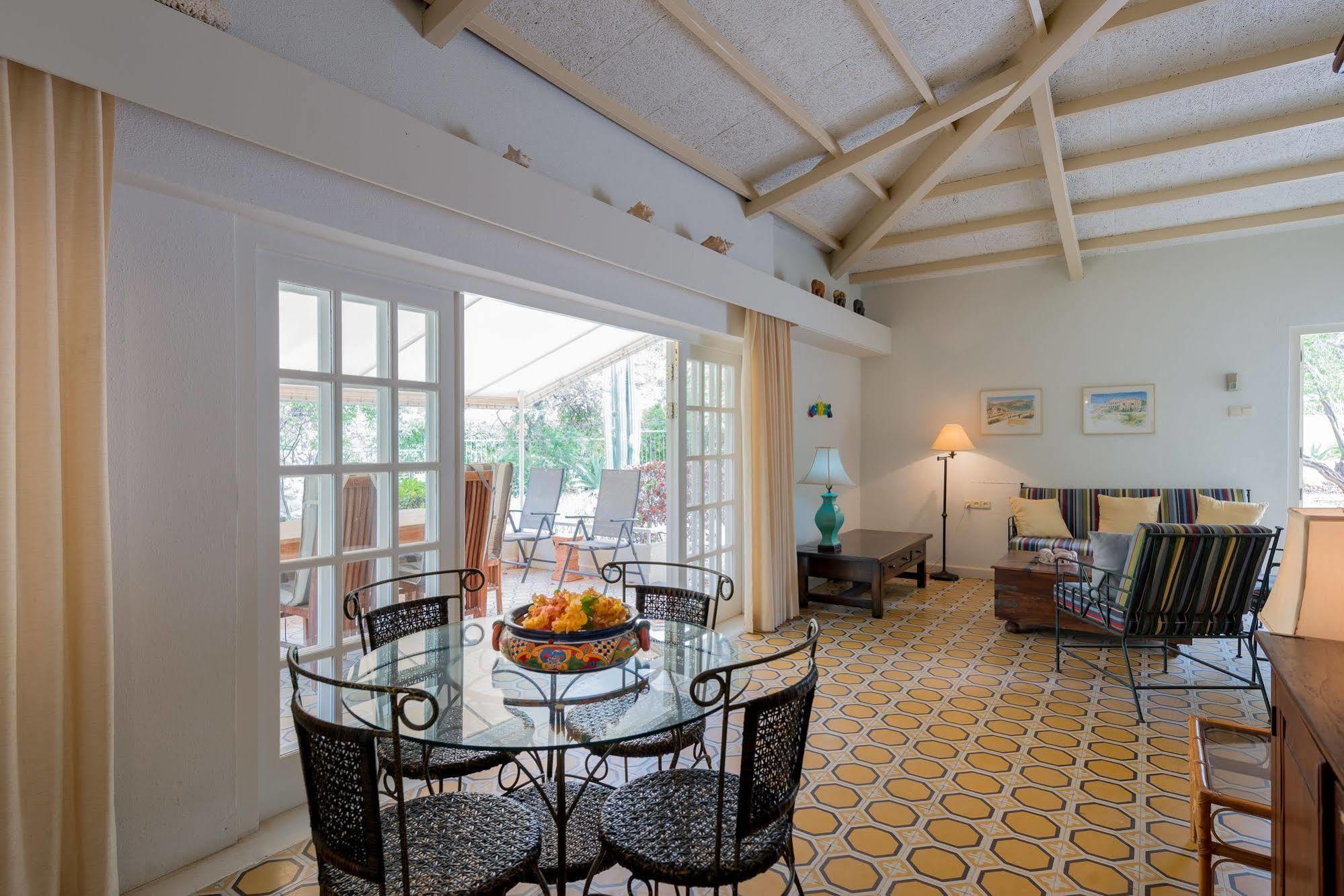Holiday park Piscadera Bay 3*