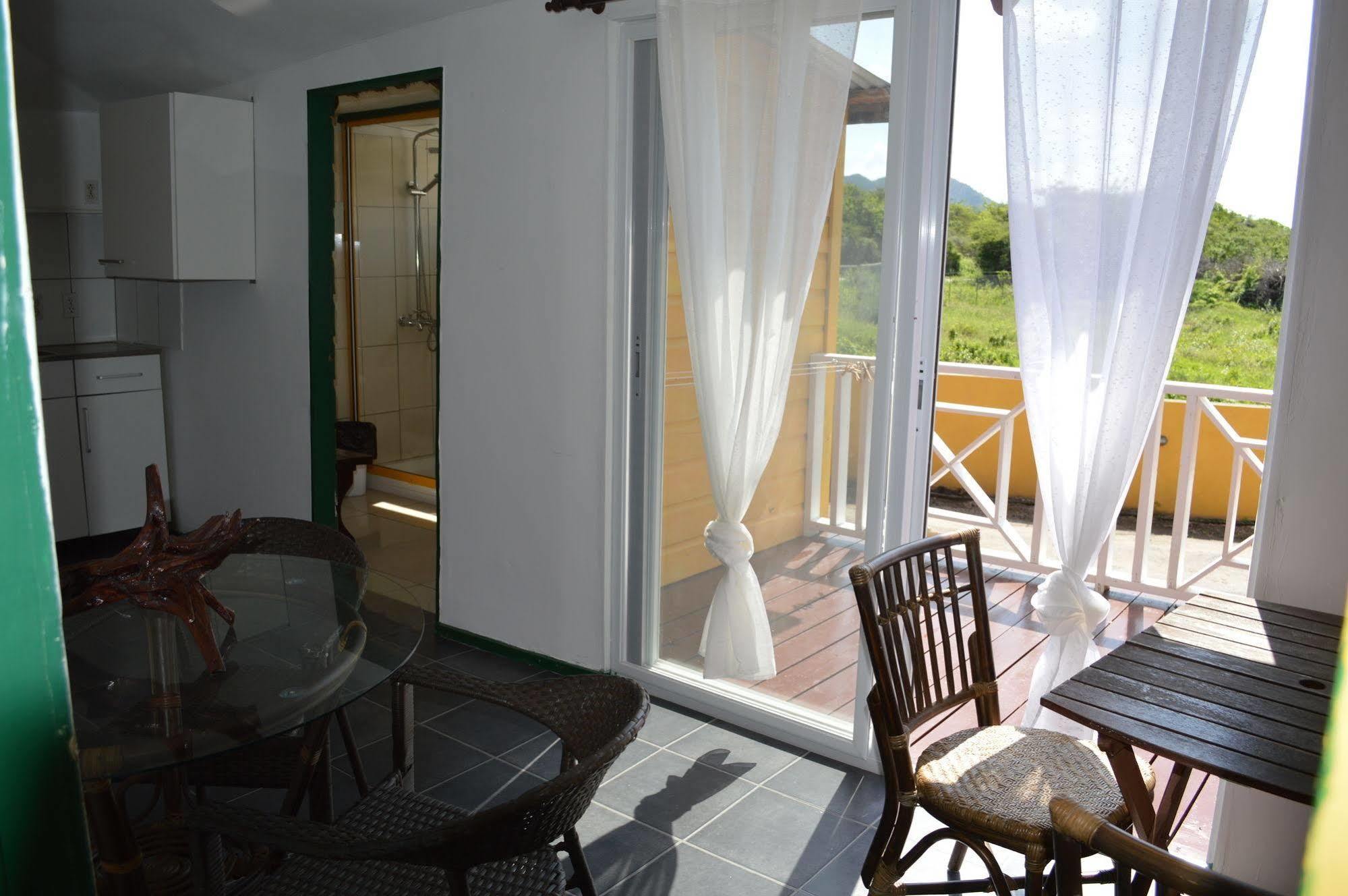 Rancho El Sobrino 3*