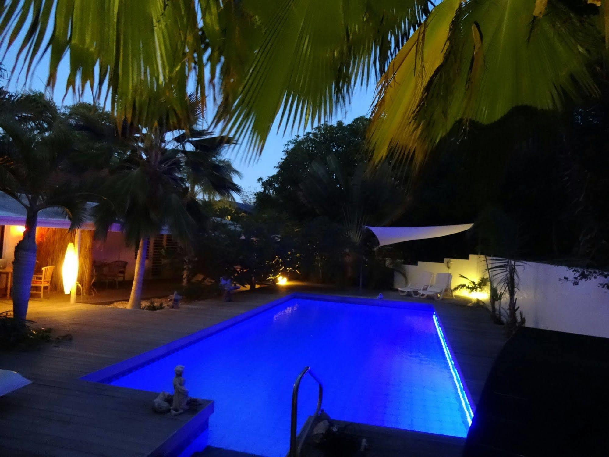 Frangipani Hotel Curacao