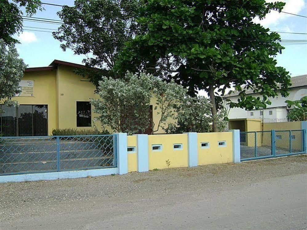 Cecil Paradise Hotel 2*