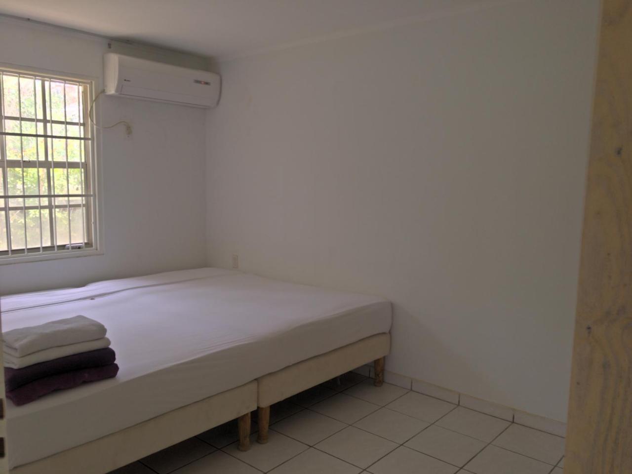 Kaya Tibourin Jan Thiel Apartment Willemstad