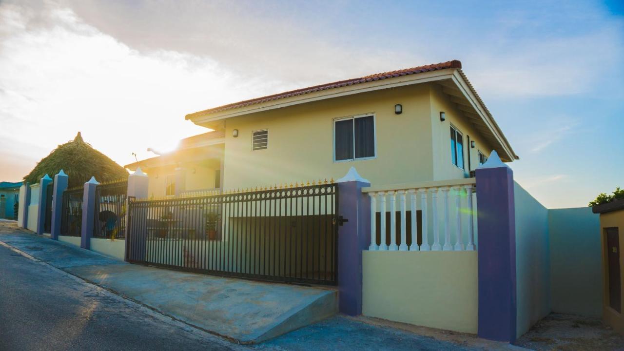 Share Vie Villa *