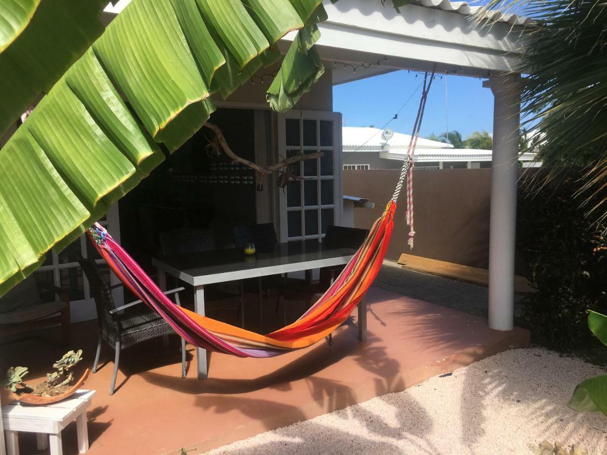 Tropical Breeze Curacao Apartment *