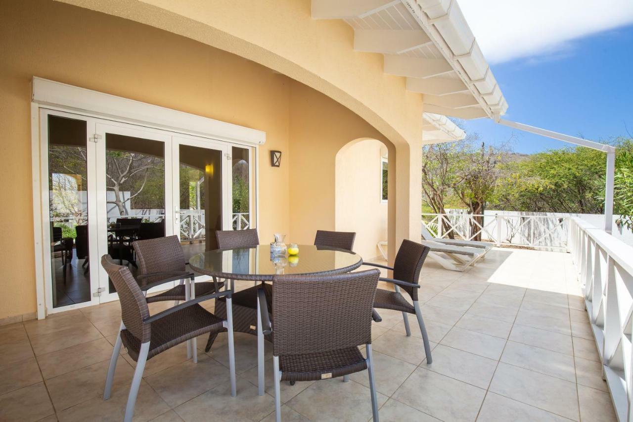 Holiday park Ananda Curacao 3*