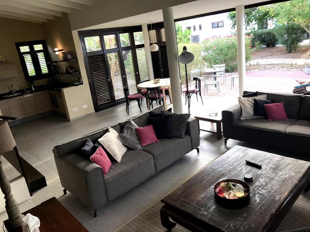 Holiday home Blue Bay Garden Sint Michiel