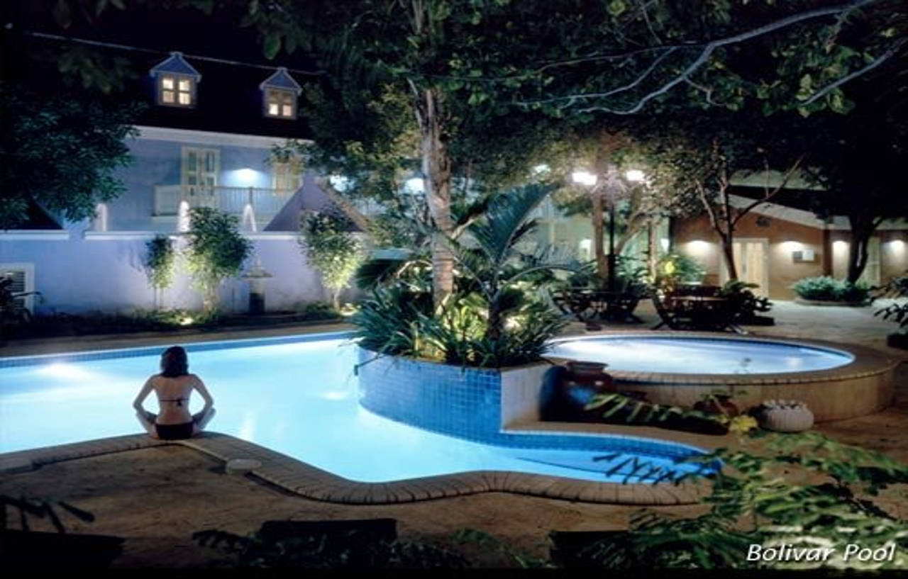 Hotel Kura Hulanda & Club Westpunt